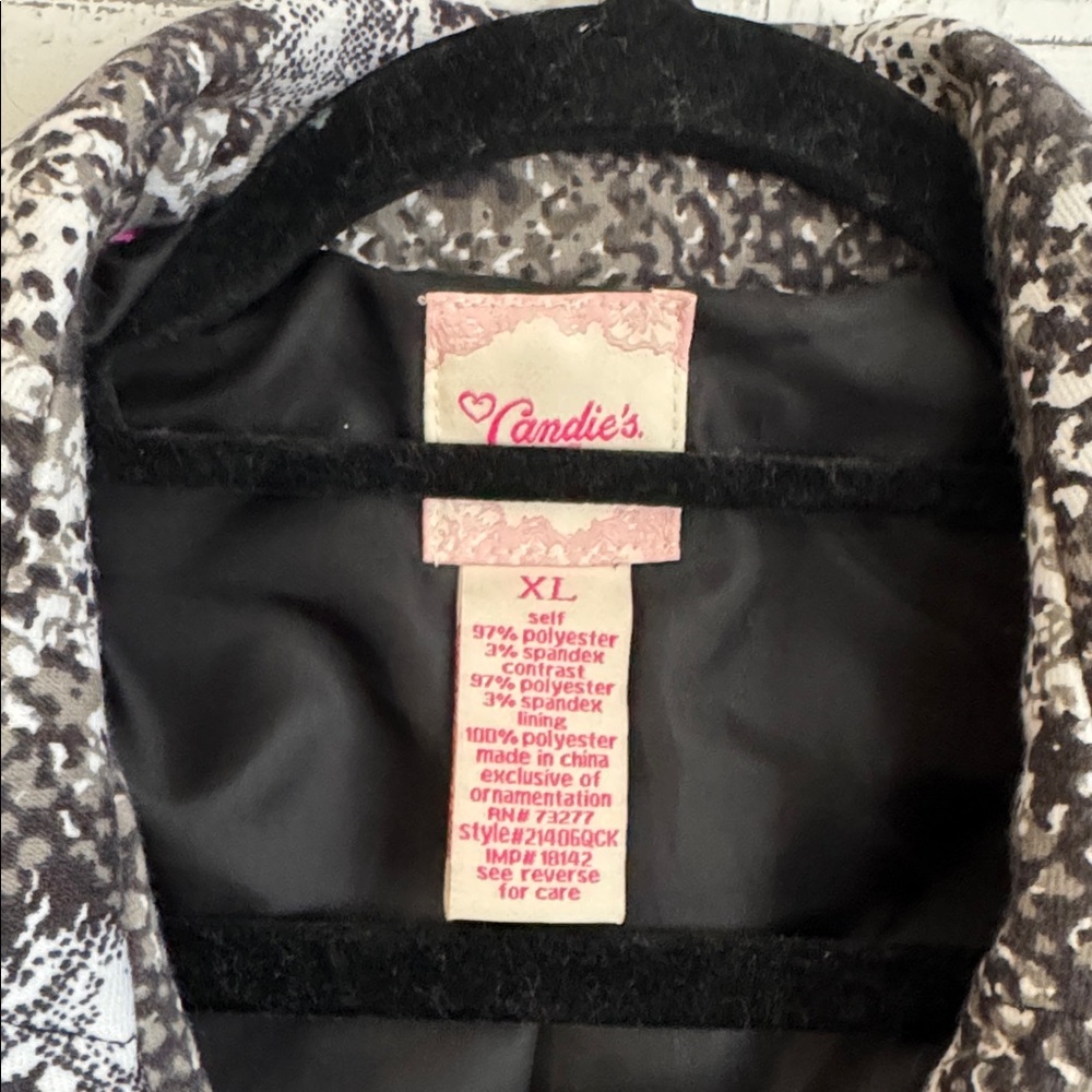 Candie's Black and Gray Faux Snake Print Trench Coat | SIZE XL - Picture 3 of 8